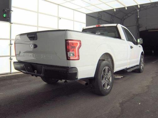 Oxford White 2018 Ford F-150 XL