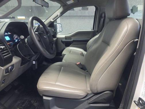 Oxford White 2018 Ford F-150 XL