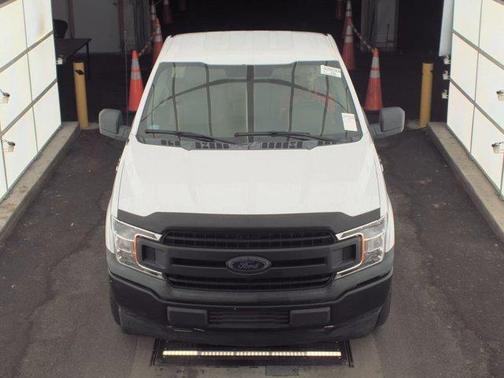 Oxford White 2018 Ford F-150 XL