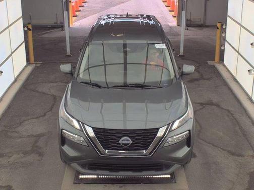 Gun Metallic 2022 Nissan Rogue SV