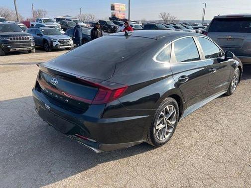 2021 Hyundai SONATA SEL