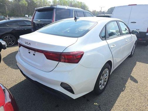 Clear White 2023 Kia Forte LX