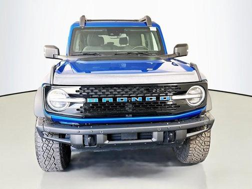 Velocity Blue Metallic 2022 Ford Bronco Wildtrak