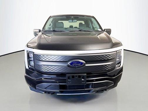 2023 Ford F-150 Lightning XLT
