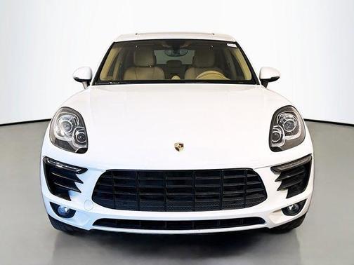 2016 Porsche Macan S