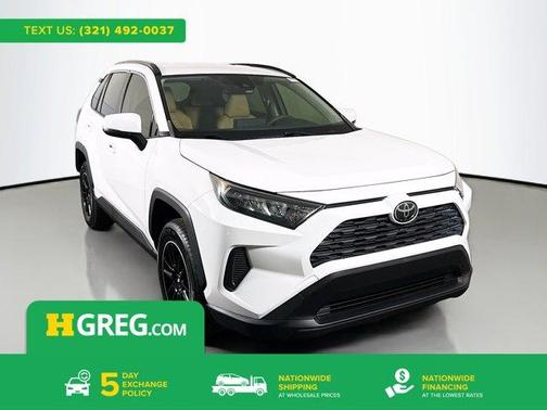 2020 Toyota RAV4 LE