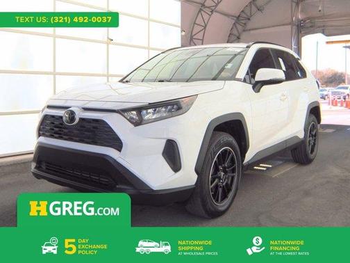 2020 Toyota RAV4 LE