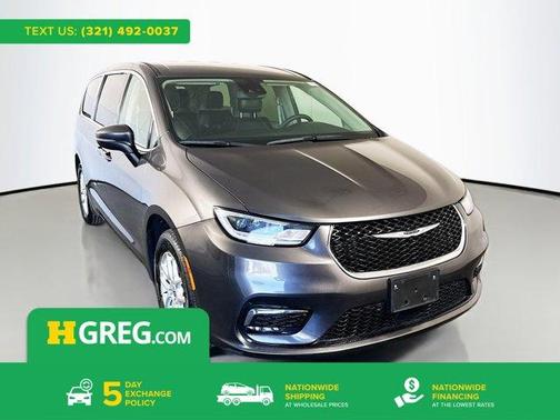 2023 Chrysler Pacifica Touring-L