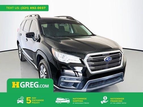 Crystal Black Silica 2022 Subaru Ascent Premium 8-Passenger
