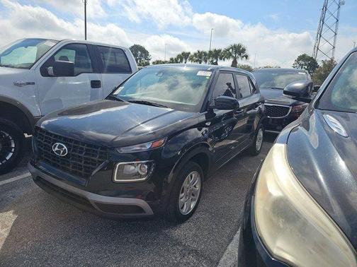 2021 Hyundai VENUE SE