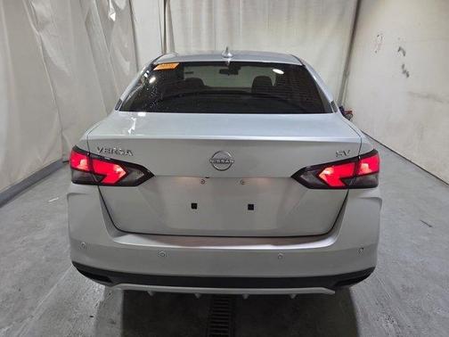 2024 Nissan Versa 1.6 SV