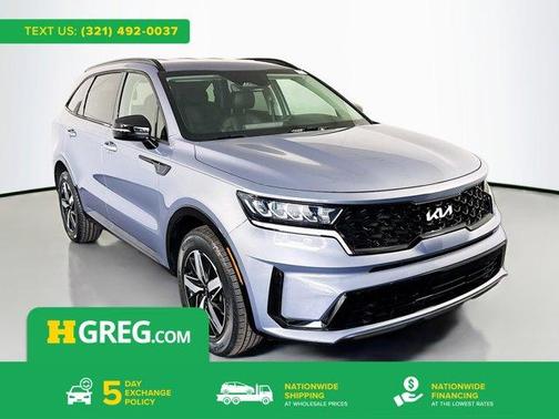 Everlasting Silver 2022 Kia Sorento S