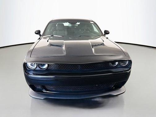 Pitch Black Clearcoat 2023 Dodge Challenger SXT