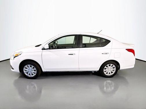 2018 Nissan Versa 1.6 SV