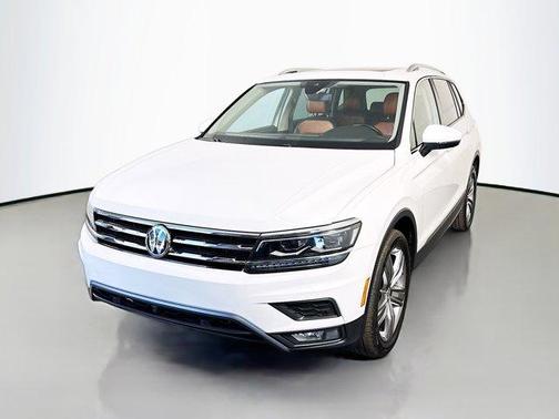 2018 Volkswagen Tiguan 2.0T SEL Premium
