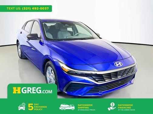 2024 Hyundai ELANTRA SE