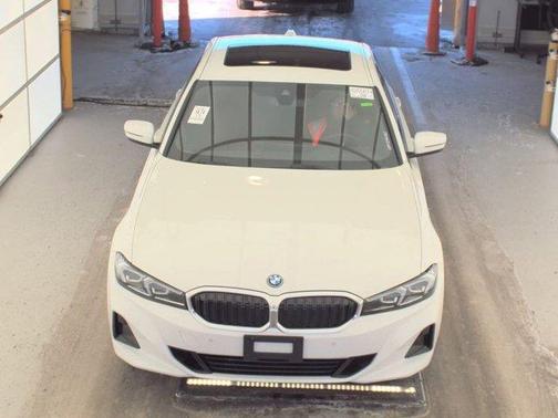 2024 BMW 330e 330e