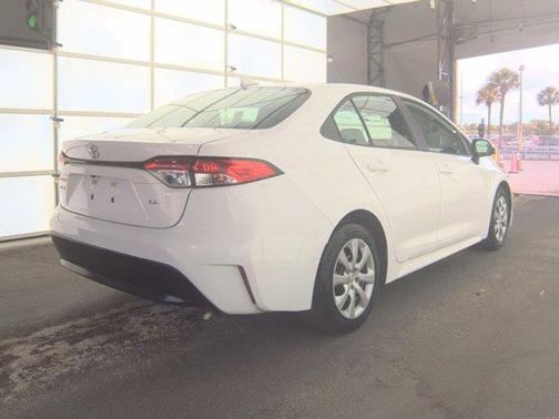 Ice 2023 Toyota Corolla LE
