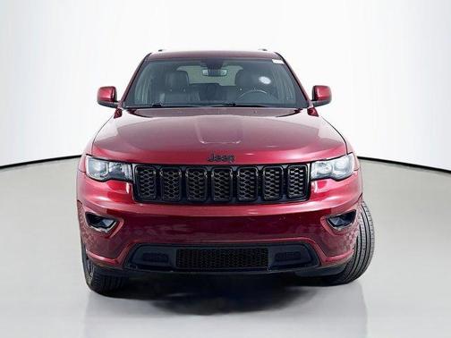 2022 Jeep Grand Cherokee WK Laredo