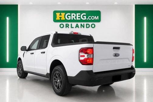 Oxford White 2024 Ford Maverick XL
