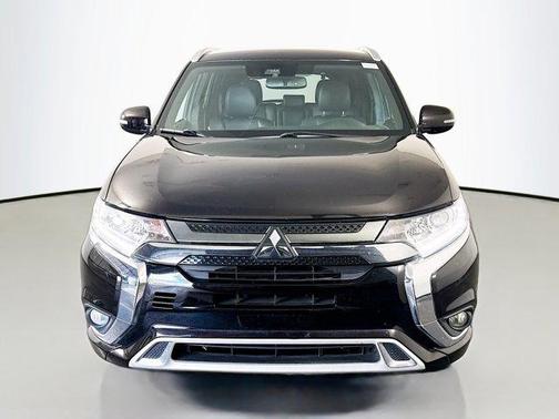 2022 Mitsubishi Outlander PHEV GT