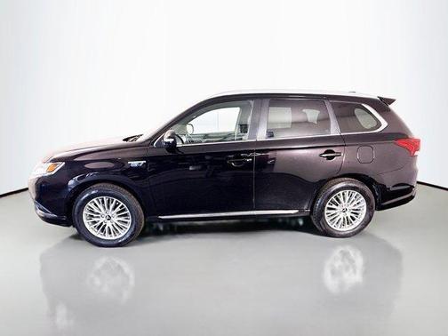 2022 Mitsubishi Outlander PHEV GT