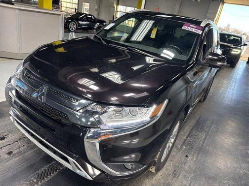 2022 Mitsubishi Outlander PHEV GT