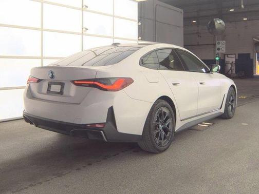 Alpine White 2023 BMW i4 Gran Coupe eDrive40