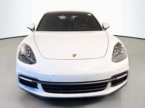 2020 Porsche Panamera 4