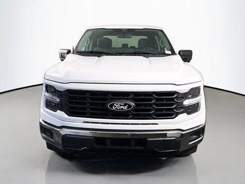 Oxford White 2024 Ford F-150 XLT