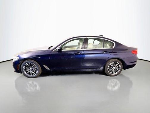 2019 BMW 530 i