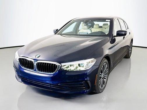 2019 BMW 530 i