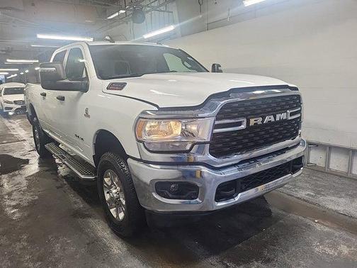 Bright White Clearcoat 2024 RAM 2500 Big Horn