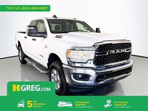Bright White Clearcoat 2024 RAM 2500 Big Horn