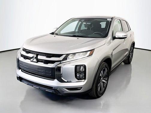 Alloy Silver Metallic 2020 Mitsubishi Outlander Sport 2.0 SE