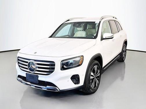 Polar White 2025 Mercedes-Benz GLB 250 Base