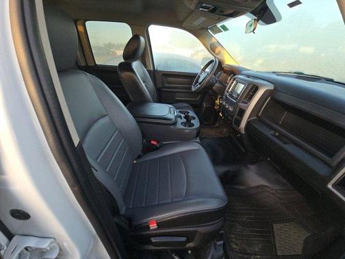 Bright White Clearcoat 2023 RAM 1500 Classic Tradesman