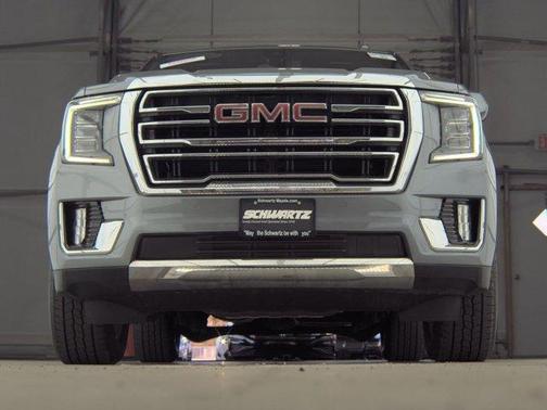Satin Steel Metallic 2022 GMC Yukon SLT