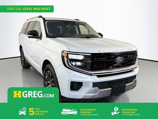Space Silver 2025 Ford Expedition Platinum