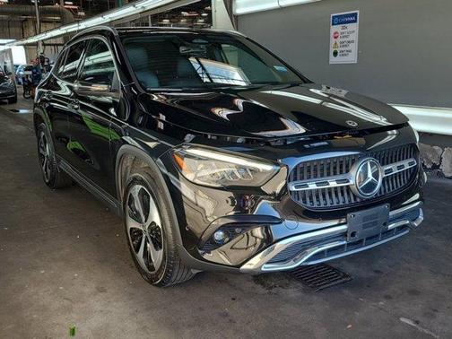 Midnight Black 2025 Mercedes-Benz GLA 250 Base