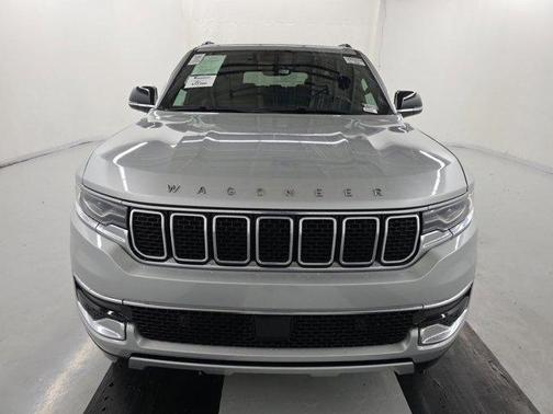Silver Zynith 2023 Jeep Wagoneer Series II