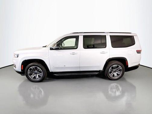 Silver Zynith 2023 Jeep Wagoneer Series II