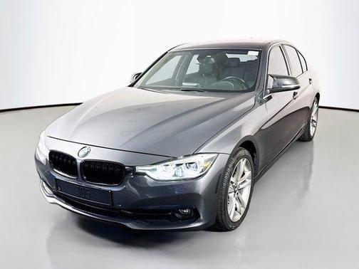 2018 BMW 330 i