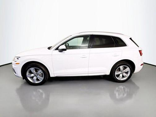 2019 Audi Q5 2.0T Premium Plus