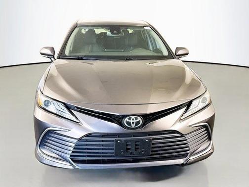 Predawn Gray Mica 2022 Toyota Camry XLE