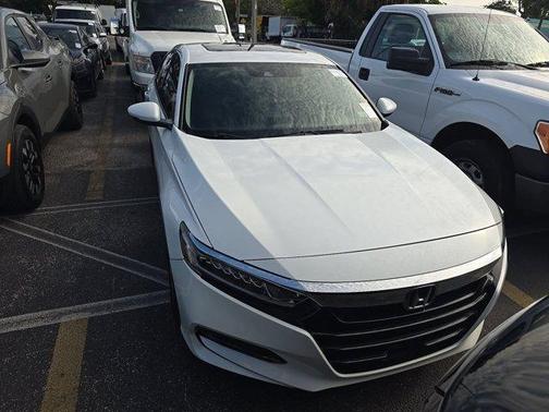 Platinum White Pearl 2019 Honda Accord EX-L