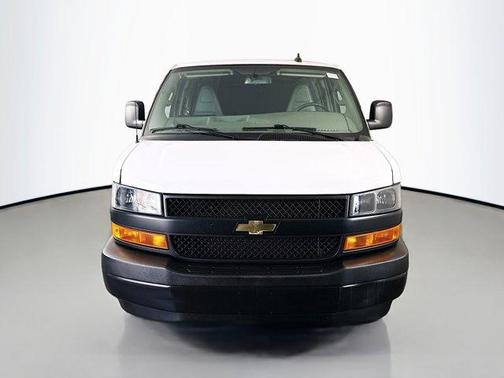 2022 Chevrolet Express 2500 Work Van