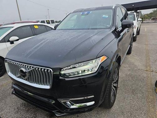 2024 Volvo XC90 B5 Plus Bright Theme