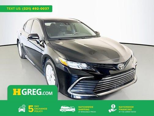 Midnight Black Metallic 2022 Toyota Camry LE