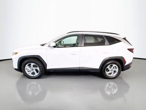 White Pearl 2024 Hyundai TUCSON SEL